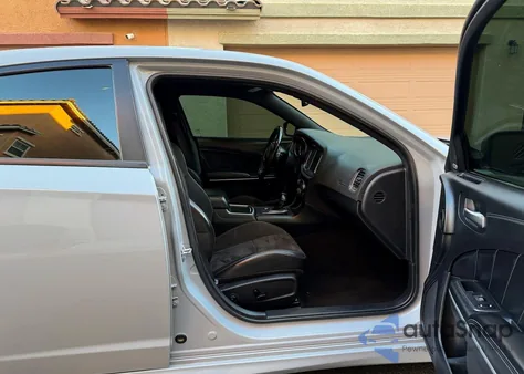 2020 Dodge Charger R/T z USA, uszkodzony, nr VIN 2C3CDXCT7LH245608